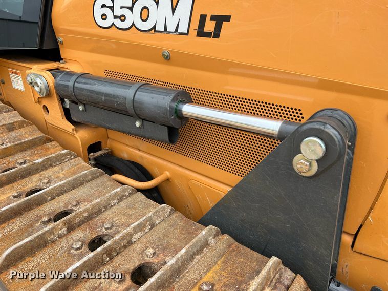 image for item LI9732 2020 Case 650M LT  dozer