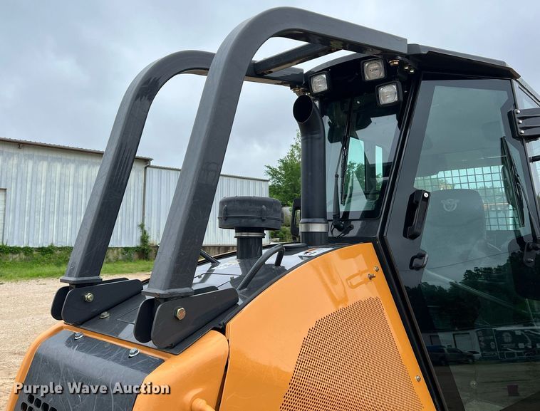 image for item LI9732 2020 Case 650M LT  dozer