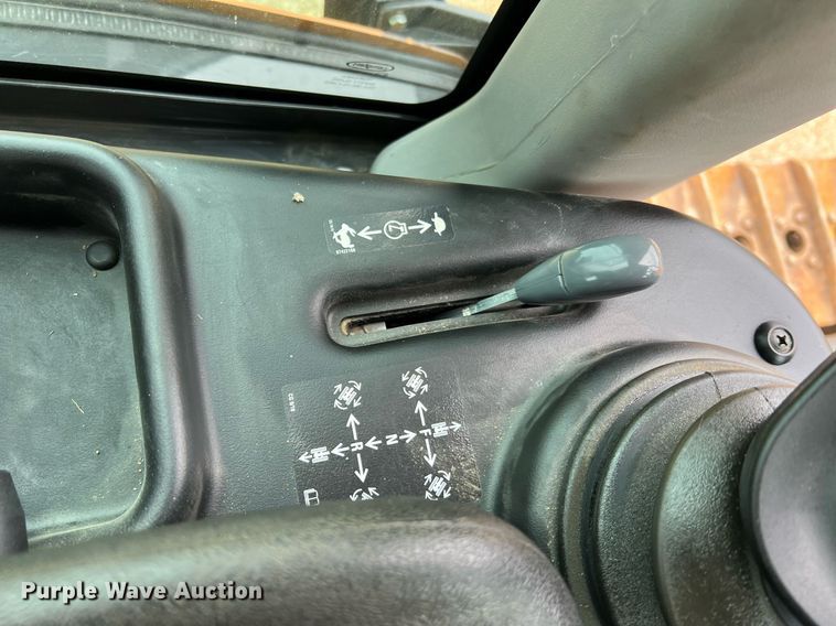 image for item LI9732 2020 Case 650M LT  dozer