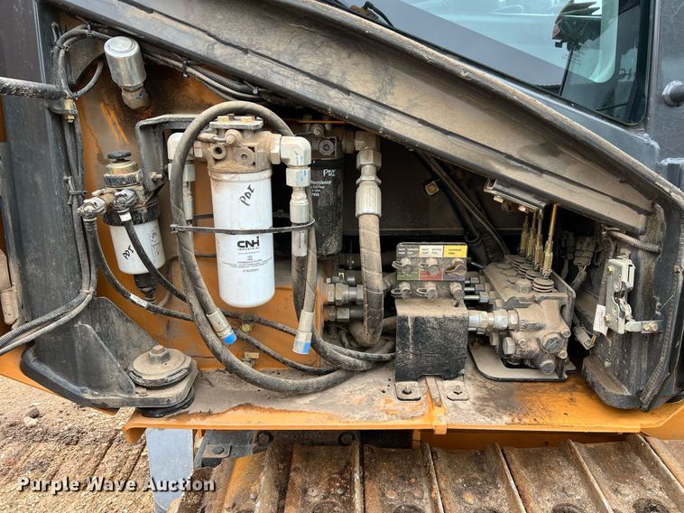 image for item LI9732 2020 Case 650M LT  dozer