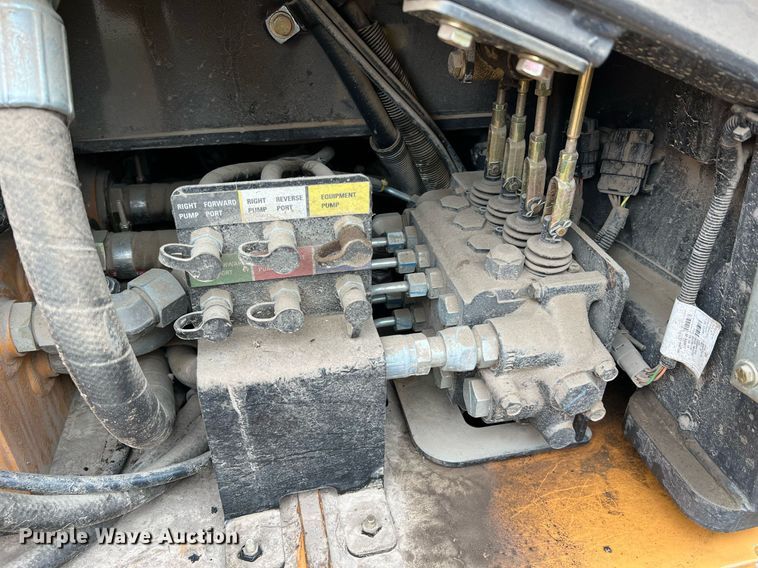 image for item LI9732 2020 Case 650M LT  dozer