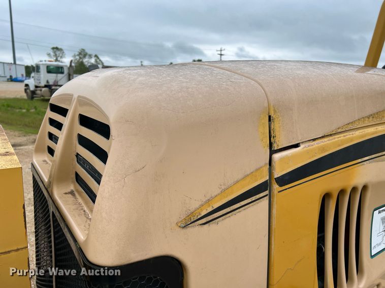 image for item LI9733 2006 Vermeer RT1250  rock saw