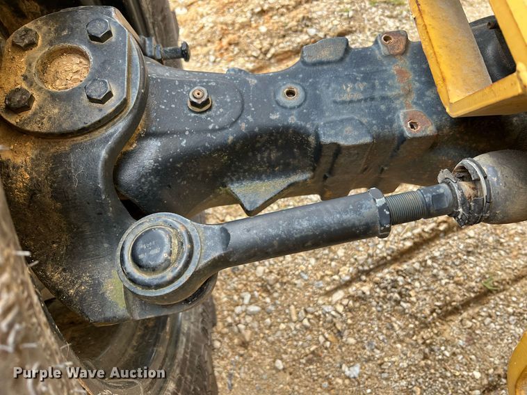 image for item LI9733 2006 Vermeer RT1250  rock saw