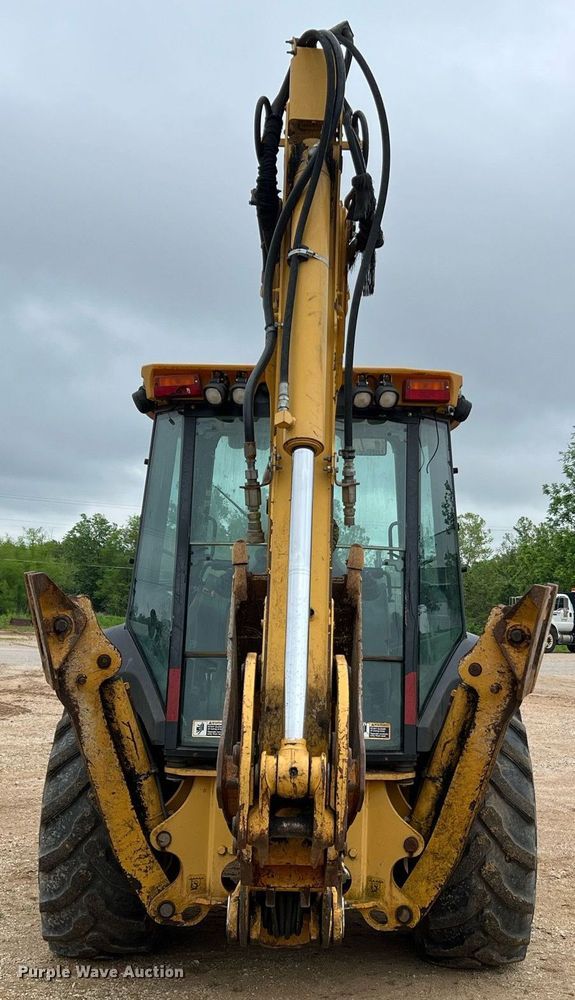 image for item LI9734 2006 John Deere 310SG  backhoe