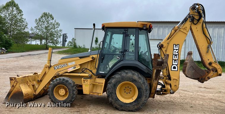 image for item LI9734 2006 John Deere 310SG  backhoe