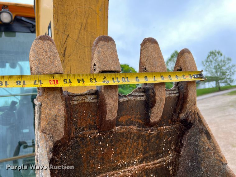 image for item LI9734 2006 John Deere 310SG  backhoe