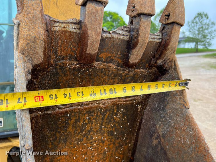 image for item LI9734 2006 John Deere 310SG  backhoe