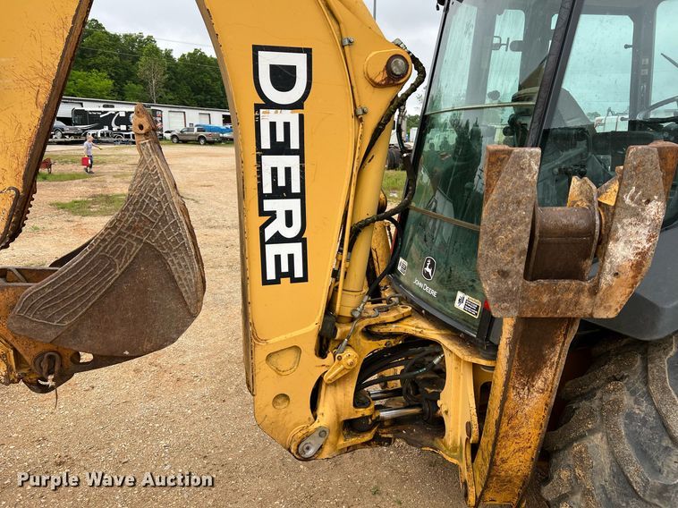 image for item LI9734 2006 John Deere 310SG  backhoe