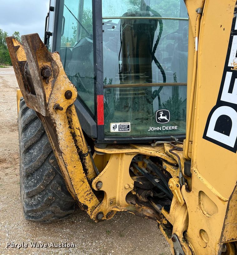 image for item LI9734 2006 John Deere 310SG  backhoe