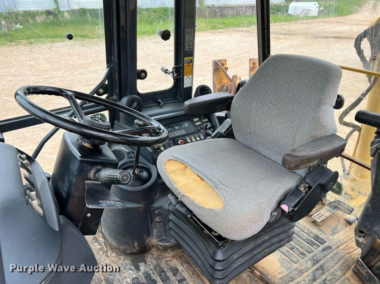 image for item LI9734 2006 John Deere 310SG  backhoe