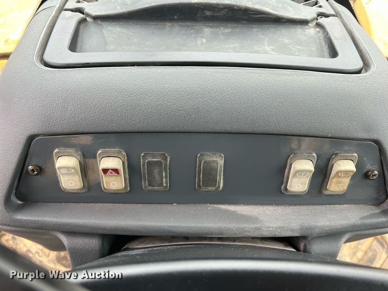 image for item LI9734 2006 John Deere 310SG  backhoe