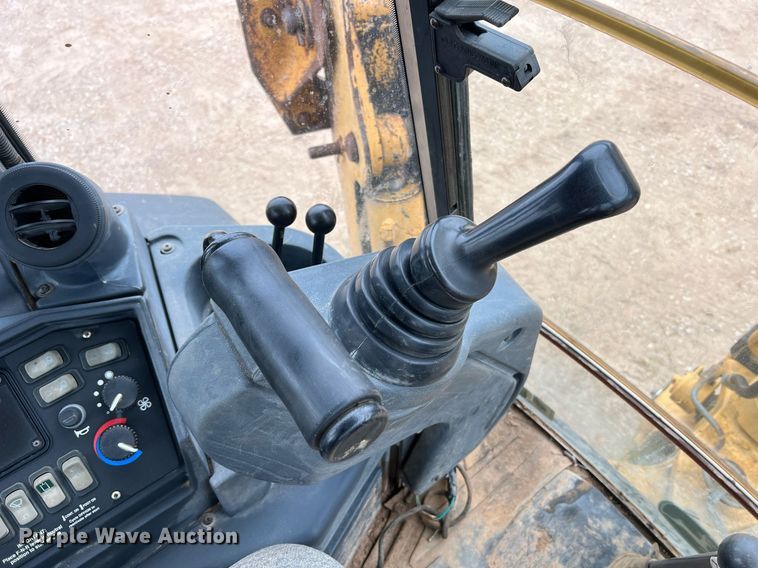 image for item LI9734 2006 John Deere 310SG  backhoe