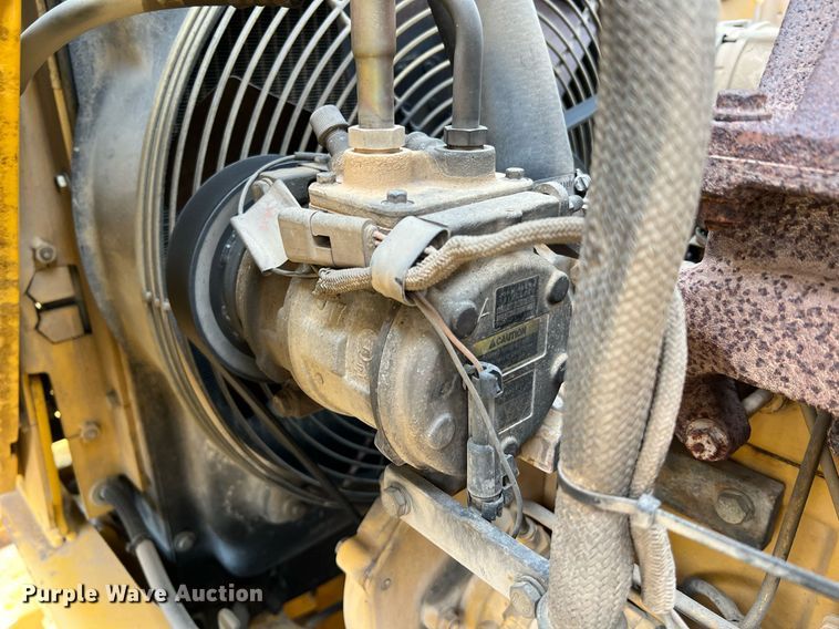 image for item LI9734 2006 John Deere 310SG  backhoe