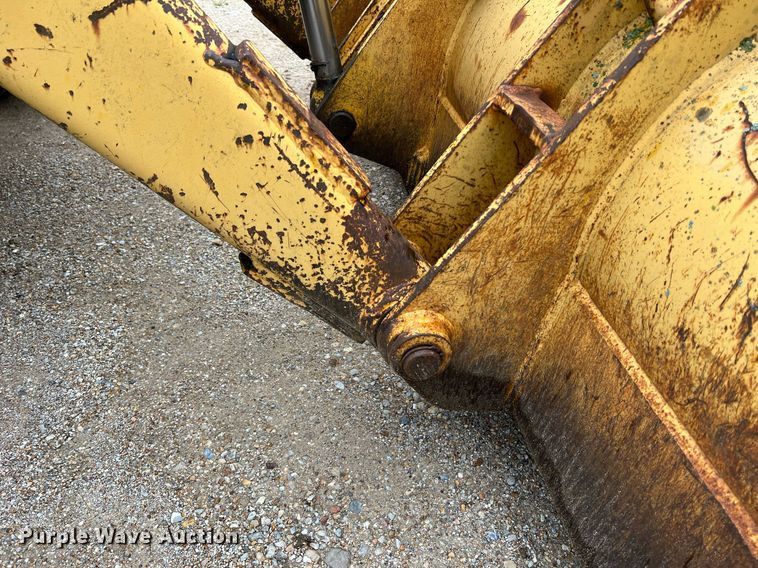 image for item LI9735 1996 John Deere 710D  backhoe