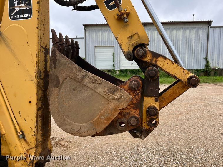 image for item LI9735 1996 John Deere 710D  backhoe