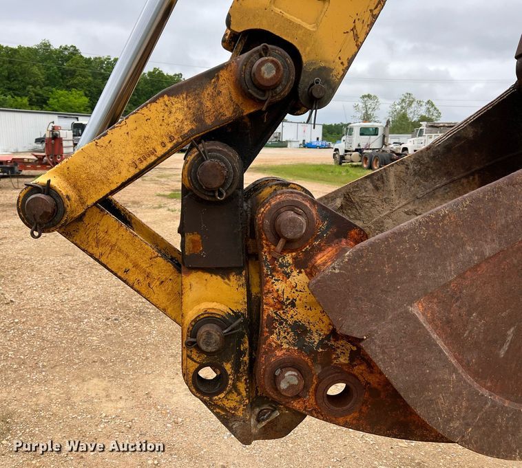 image for item LI9735 1996 John Deere 710D  backhoe