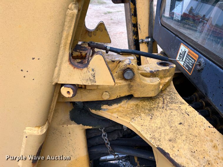 image for item LI9735 1996 John Deere 710D  backhoe