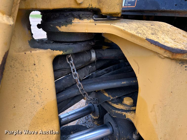 image for item LI9735 1996 John Deere 710D  backhoe