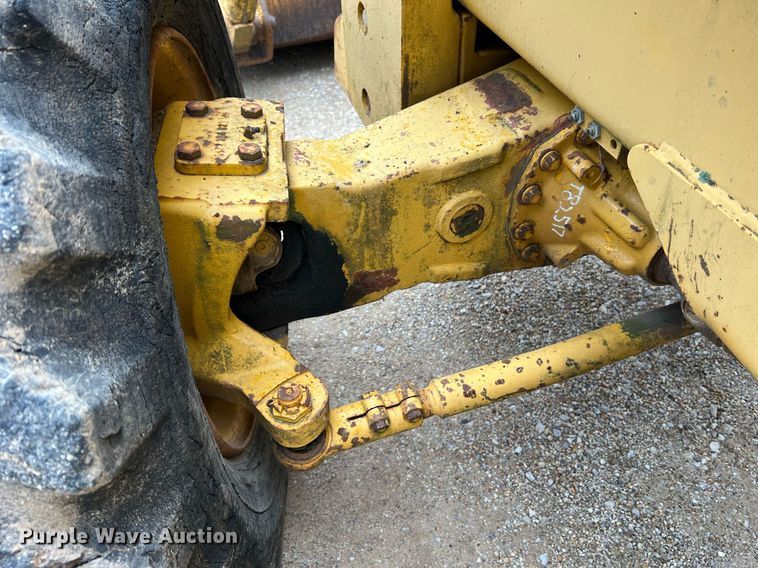 image for item LI9735 1996 John Deere 710D  backhoe