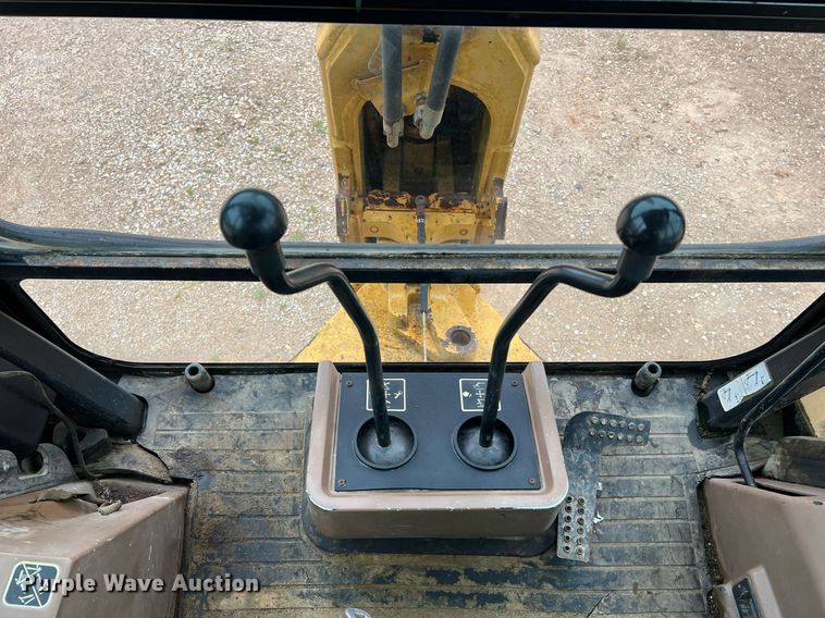 image for item LI9735 1996 John Deere 710D  backhoe