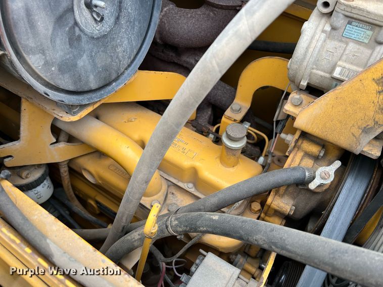 image for item LI9735 1996 John Deere 710D  backhoe