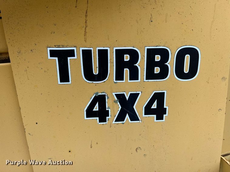 image for item LI9735 1996 John Deere 710D  backhoe