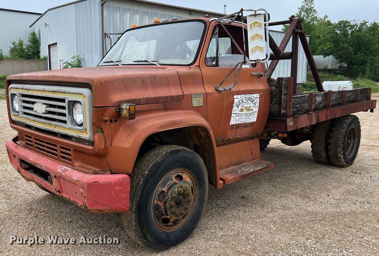 image for item LI9736 1978 Chevrolet C60 Custom Deluxe  flatbed truck