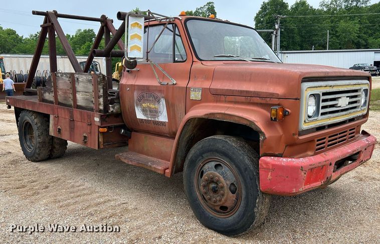 image for item LI9736 1978 Chevrolet C60 Custom Deluxe  flatbed truck