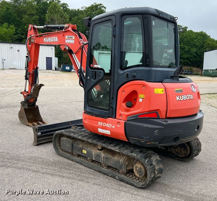 image for item LI9737 2018 Kubota KX040-4  mini excavator