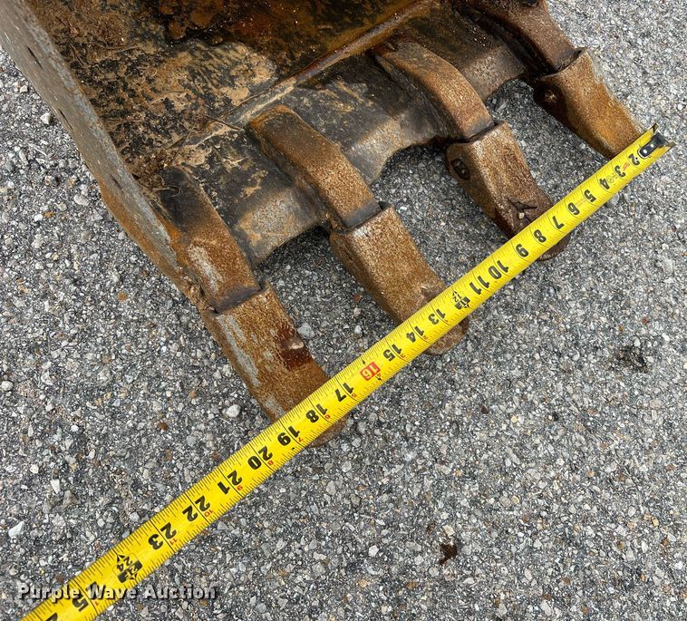 image for item LI9737 2018 Kubota KX040-4  mini excavator