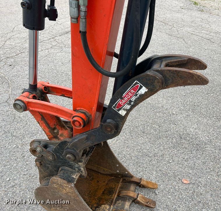 image for item LI9737 2018 Kubota KX040-4  mini excavator