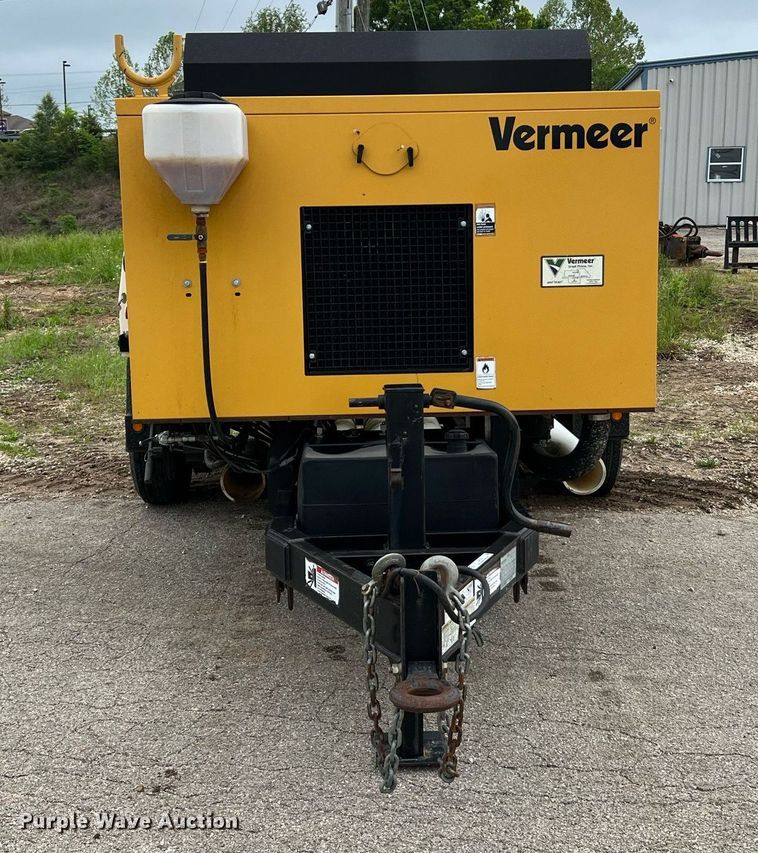 image for item LI9738 2013 Vermeer V500LEHD  vacuum excavator