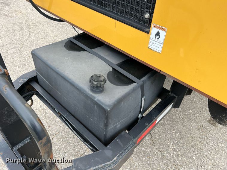 image for item LI9738 2013 Vermeer V500LEHD  vacuum excavator