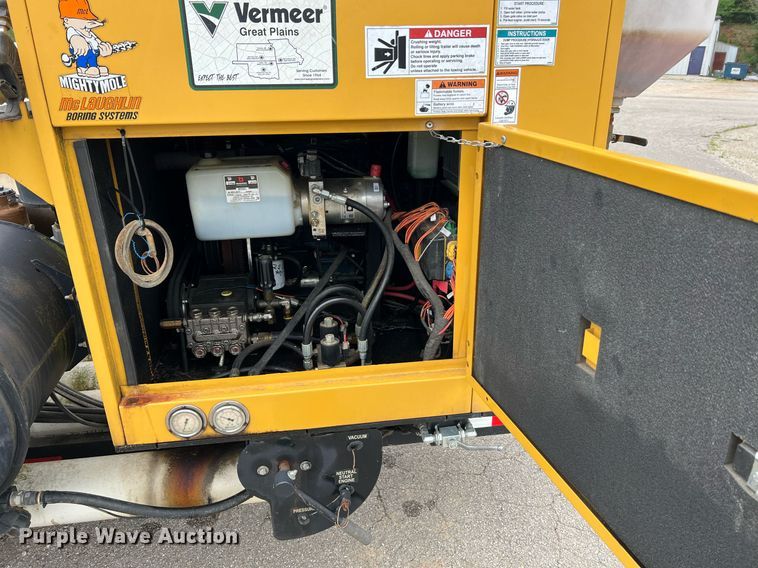 image for item LI9738 2013 Vermeer V500LEHD  vacuum excavator