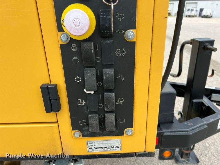 image for item LI9738 2013 Vermeer V500LEHD  vacuum excavator