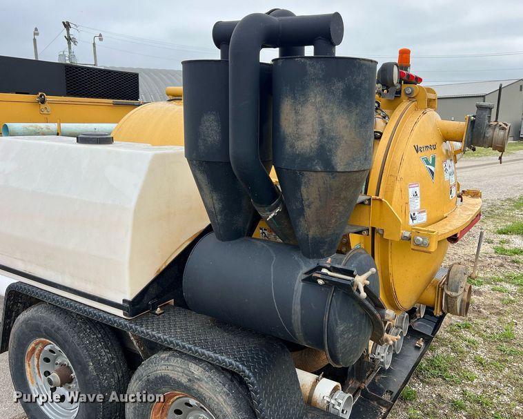 image for item LI9738 2013 Vermeer V500LEHD  vacuum excavator