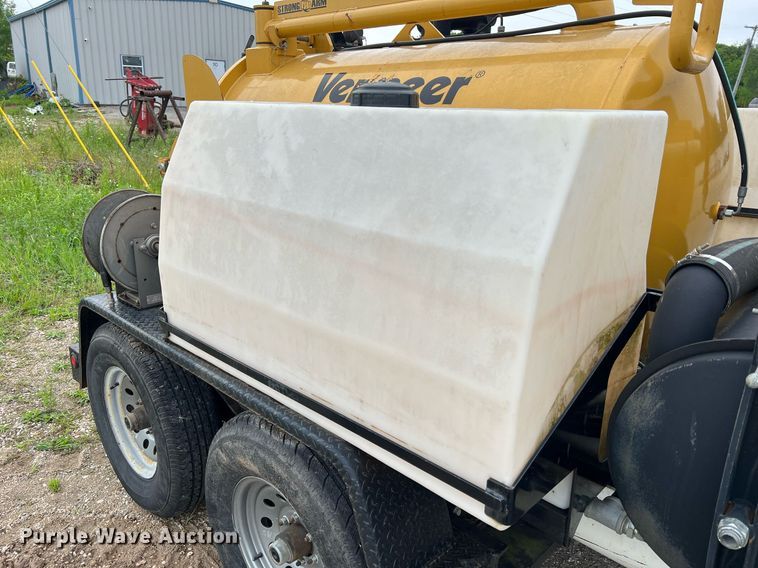 image for item LI9738 2013 Vermeer V500LEHD  vacuum excavator