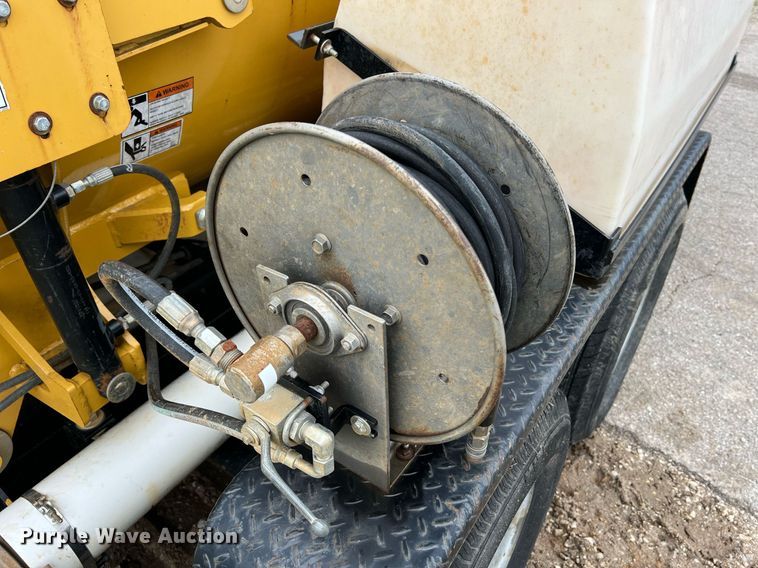 image for item LI9738 2013 Vermeer V500LEHD  vacuum excavator