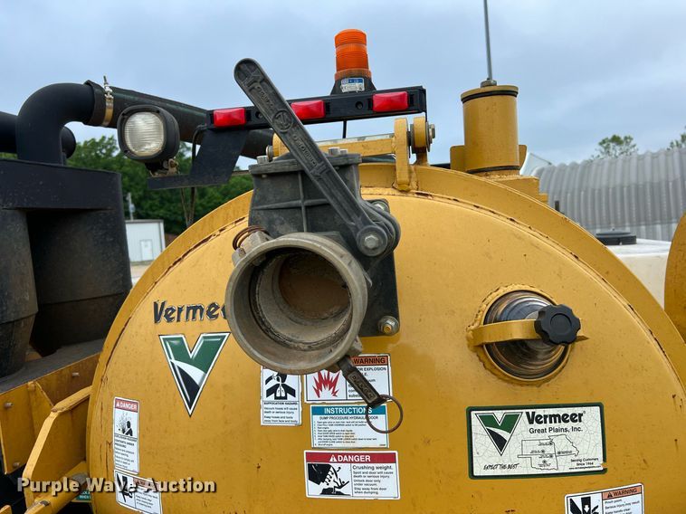image for item LI9738 2013 Vermeer V500LEHD  vacuum excavator