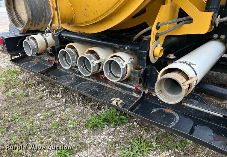 image for item LI9738 2013 Vermeer V500LEHD  vacuum excavator