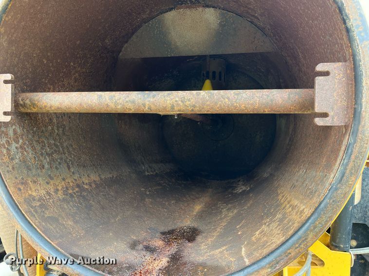 image for item LI9738 2013 Vermeer V500LEHD  vacuum excavator