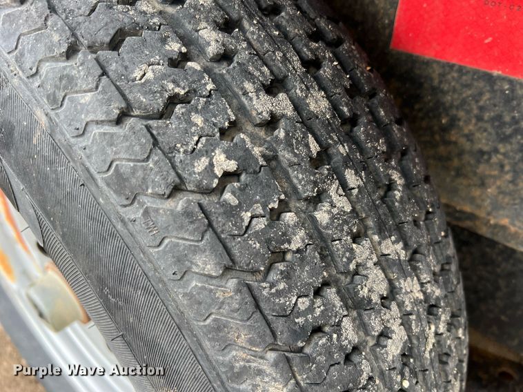 image for item LI9738 2013 Vermeer V500LEHD  vacuum excavator