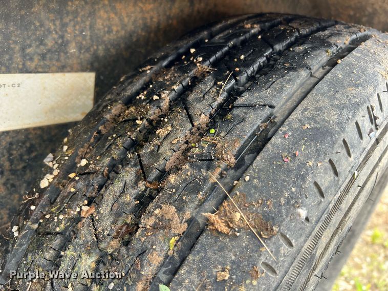 image for item LI9738 2013 Vermeer V500LEHD  vacuum excavator