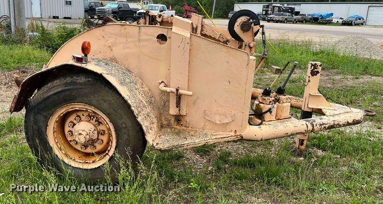 image for item LI9740 Reel trailer