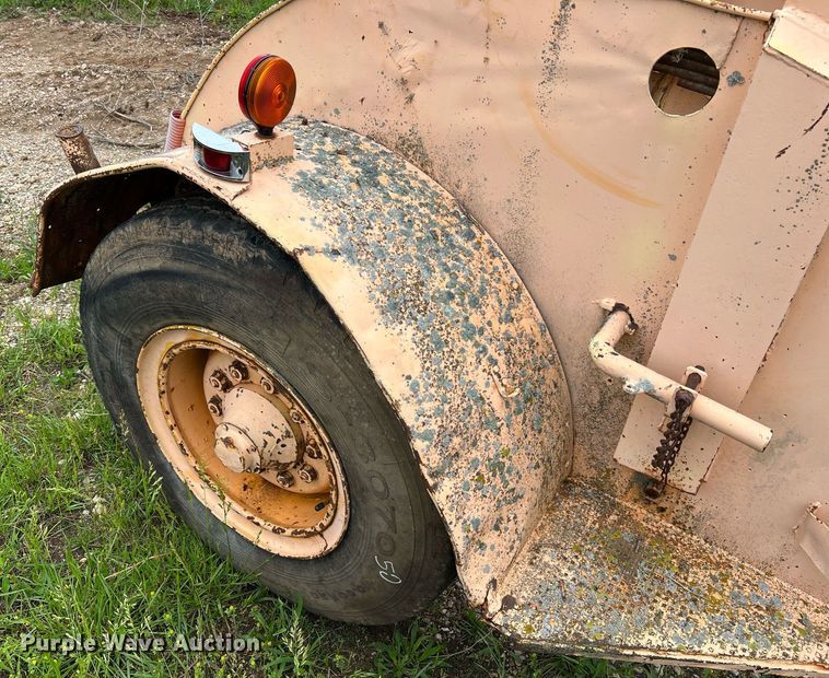 image for item LI9740 Reel trailer