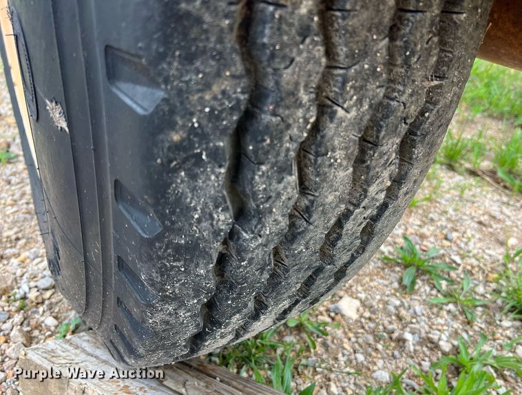 image for item LI9740 Reel trailer