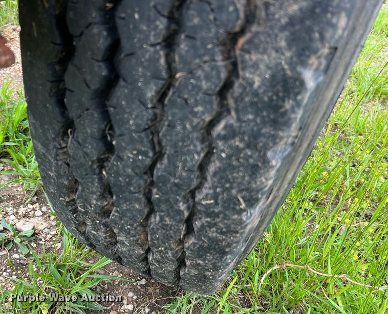 image for item LI9740 Reel trailer