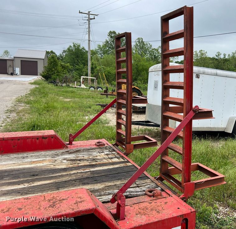 image for item LI9741 1993 Ditch Witch TP20  equipment trailer