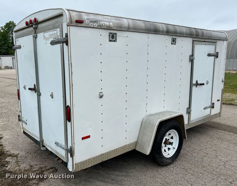 image for item LI9742 2000 Doolittle  enclosed cargo trailer