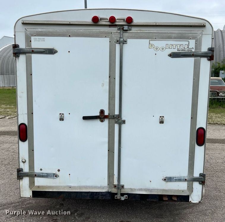 image for item LI9742 2000 Doolittle  enclosed cargo trailer